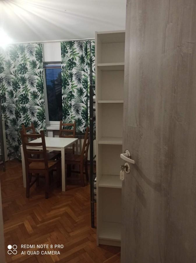 Bumerang Hostel Warszawa Eksteriør billede